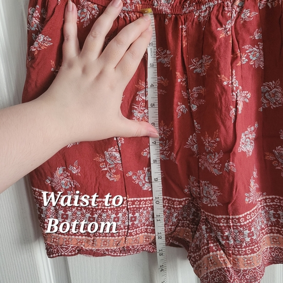 Strapless Shorts Romper - Picture 10 of 14